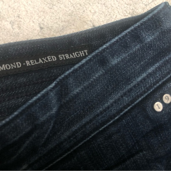 GUESS Jeans 1981 Straight Leg - Picture 6 of 9